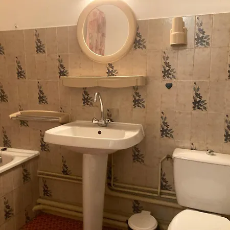 Apartamento Confortable 4 Pers, Centre Station Super Besse, Aux Pieds Des Pistes - Fr-1-814-118